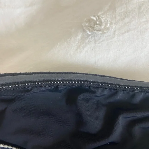 White and many blue onia swimsuit - Picture 4 of 4